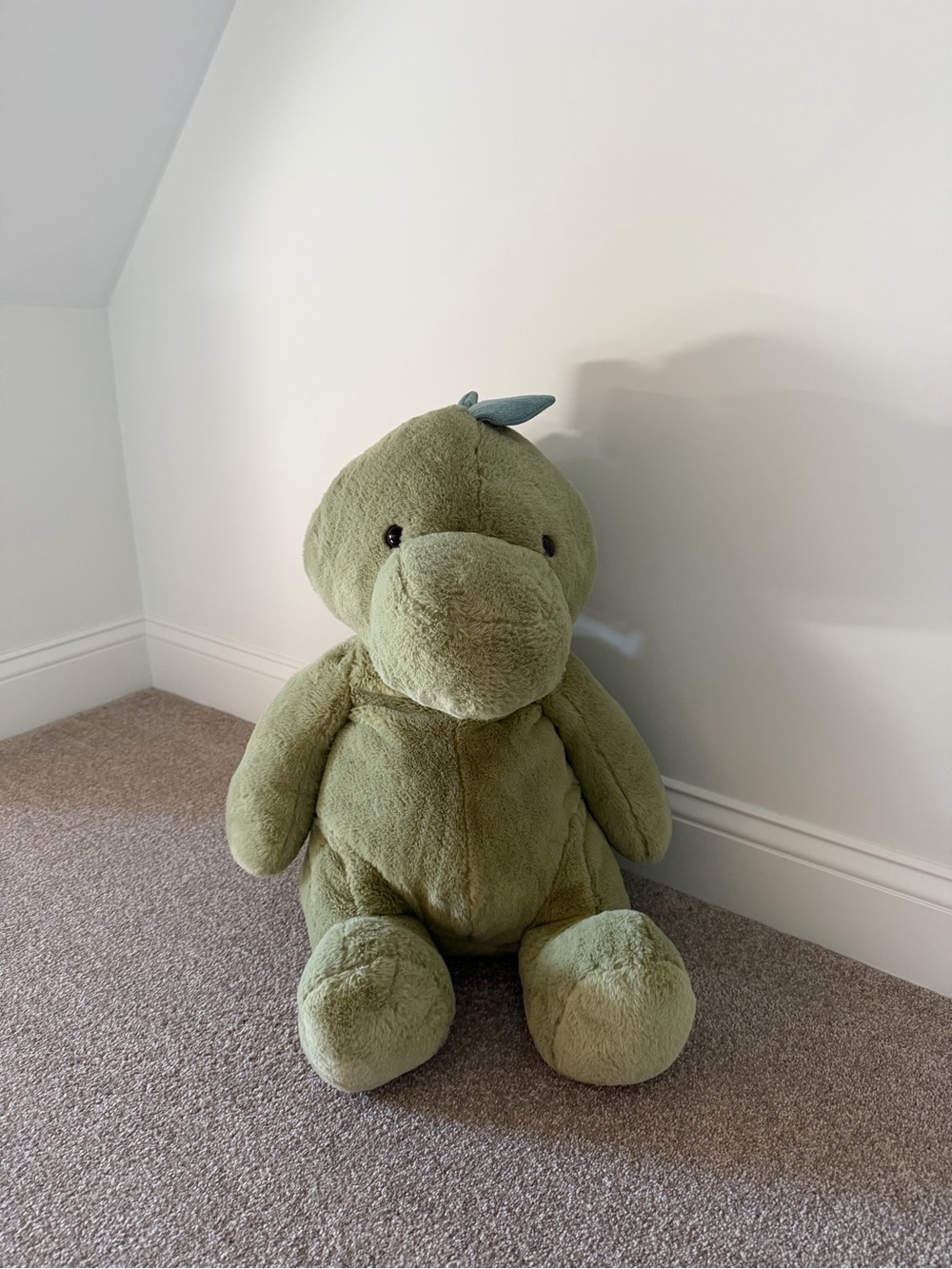 Plush Green Dinosaur Stuffed Toy - Soft Cuddly Dino